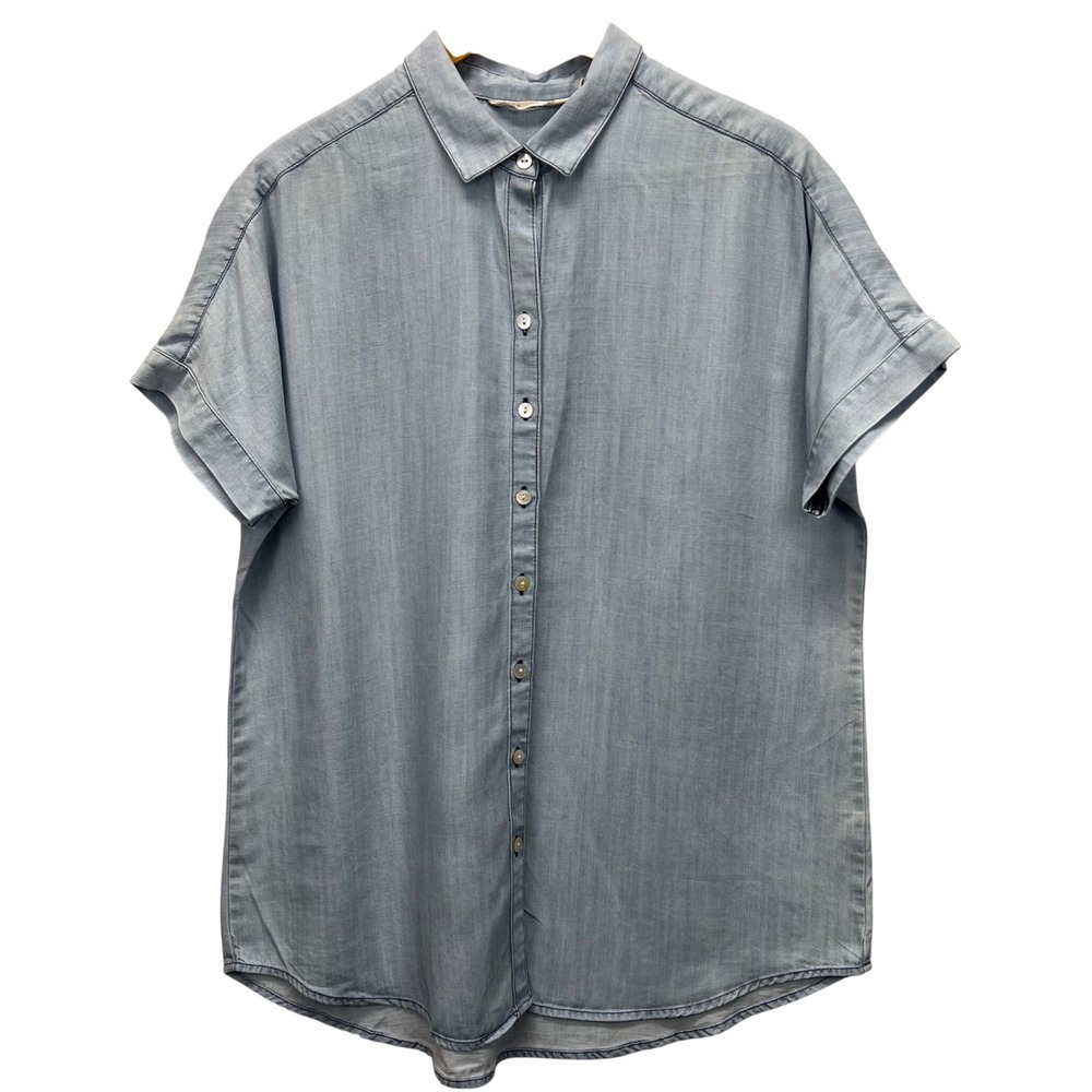Soft Surroundings Button Down Shirt Womens S Blue Tencel Short Sleeve Chambray